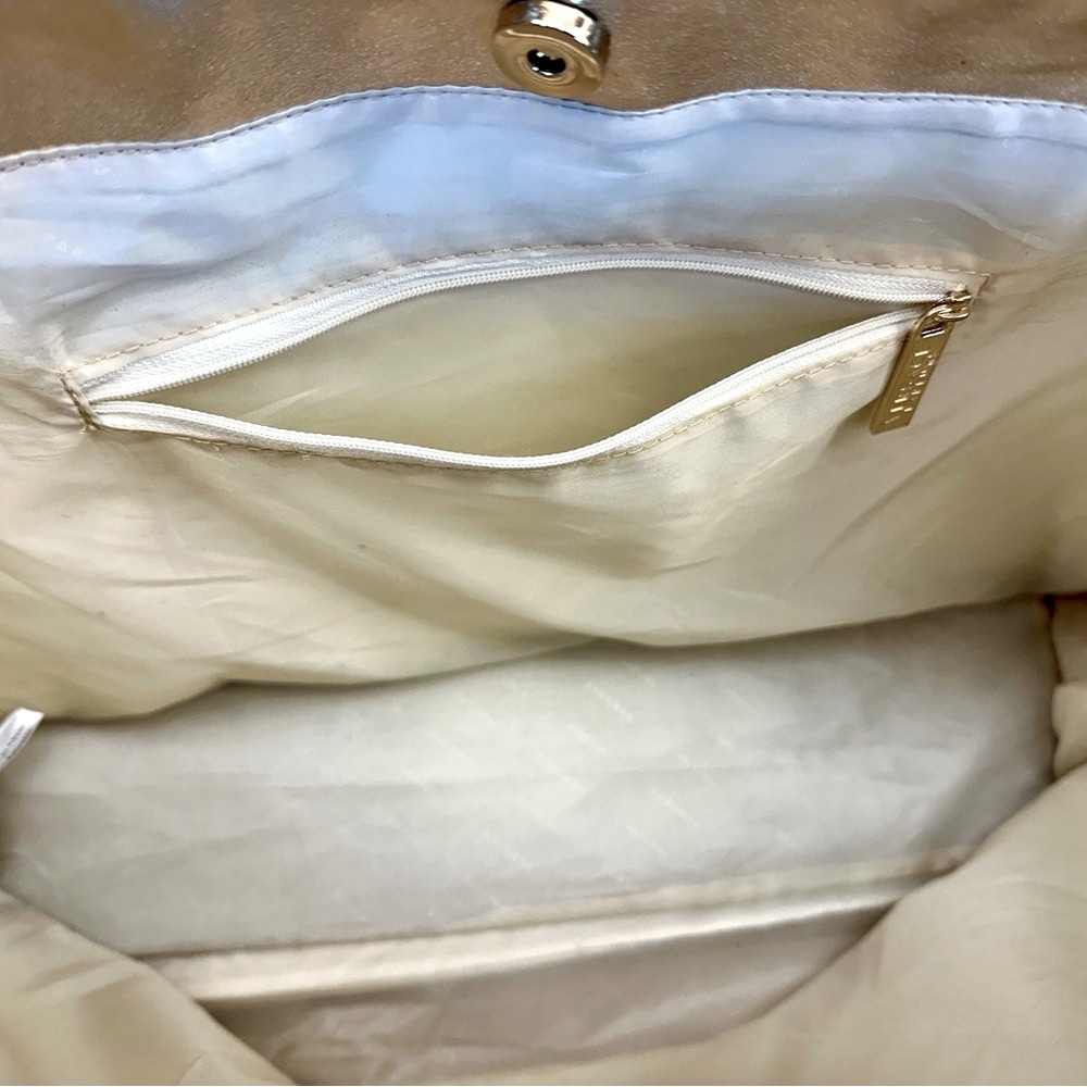 Versace Gold Wave Pattern Tote Bag - Picture 2 of 5